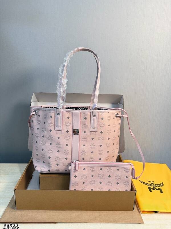 MCM Toni Visetos shoulder bag — Premium Replica
