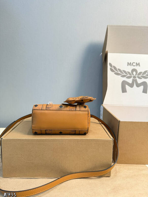 MCM Visetos shoulder bag — 1:1 Replica