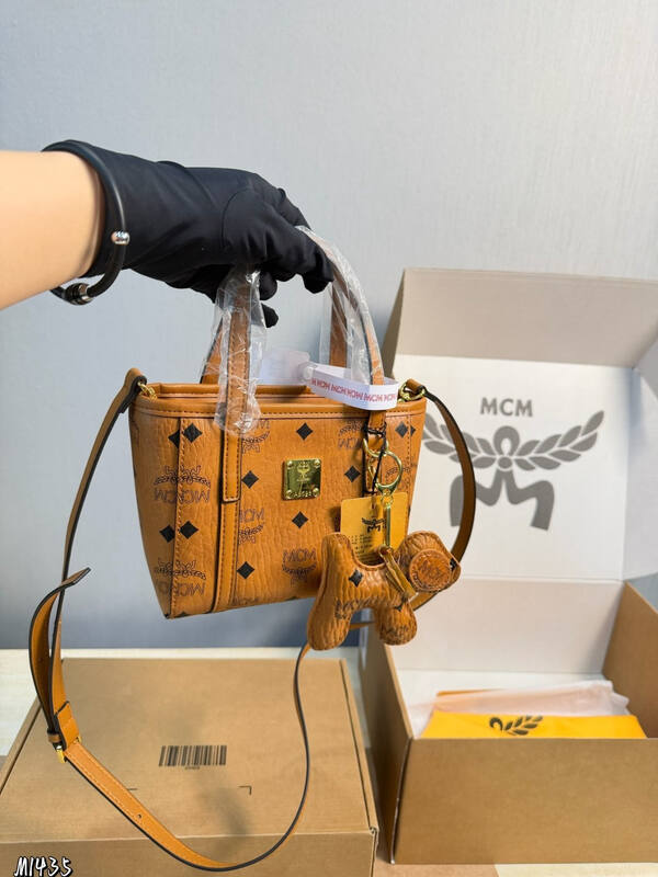 MCM Visetos shoulder bag — 1:1 Replica