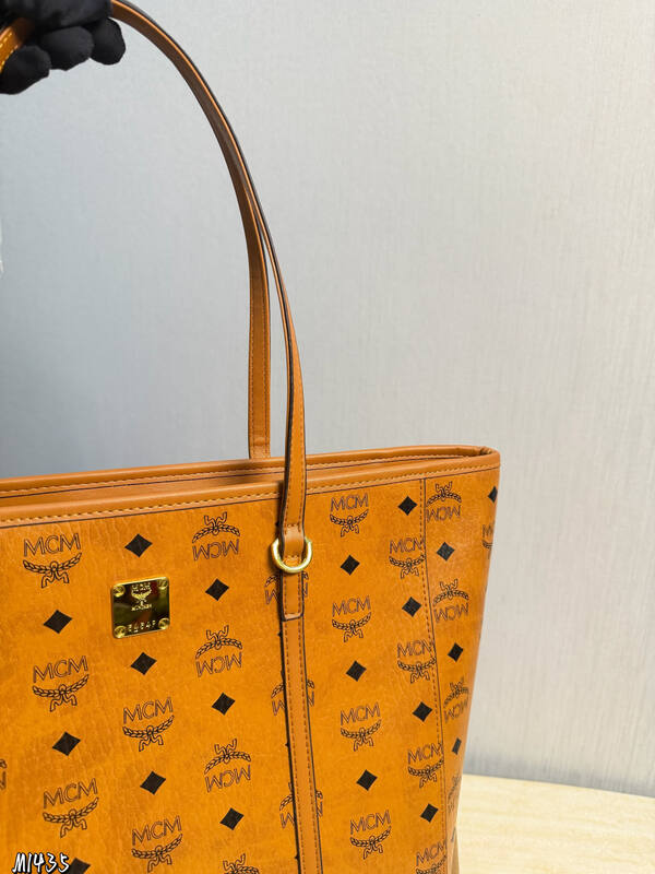 MCM Toni Visetos shoulder bag — AAA Quality Replica