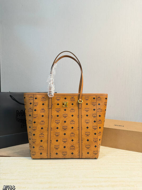 MCM Toni Visetos shoulder bag — AAA Quality Replica