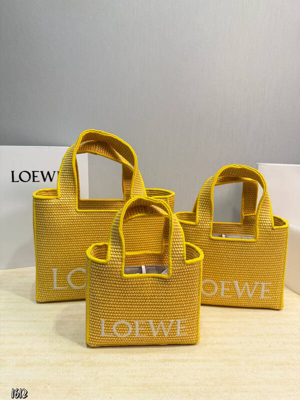 Loewe Beige shoulder bag — 1:1 Replica