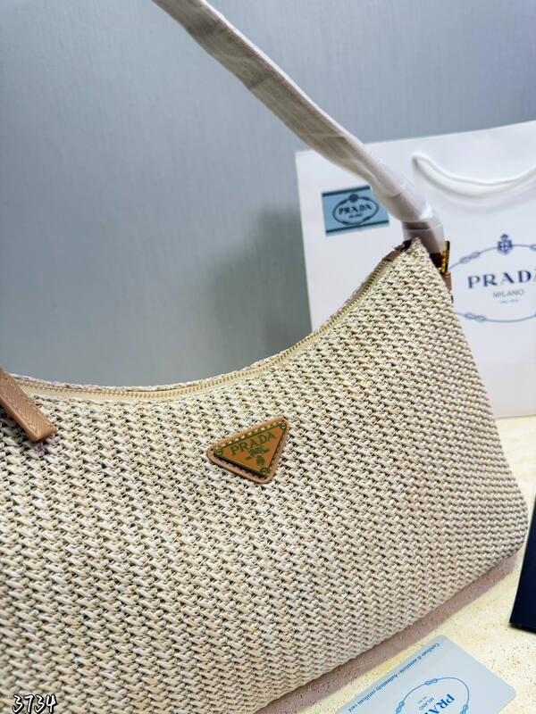Prada Re-Edition Brown shoulder bag — Top Quality Replica