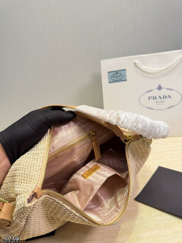 Prada Re-Edition Brown shoulder bag — Top Quality Replica