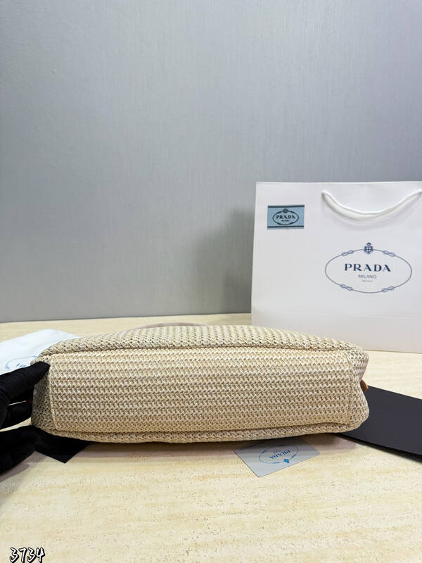 Prada Re-Edition Brown shoulder bag — Top Quality Replica