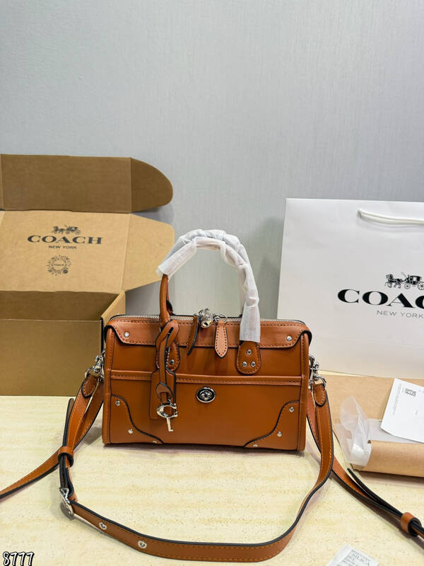 Coach Brown 25x18x10cm shoulder bag — AAA Quality Replica