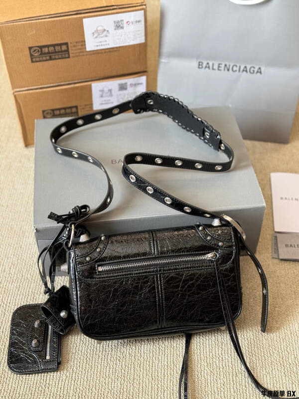 Balenciaga Le Cagole Black shoulder bag — Top Quality Replica