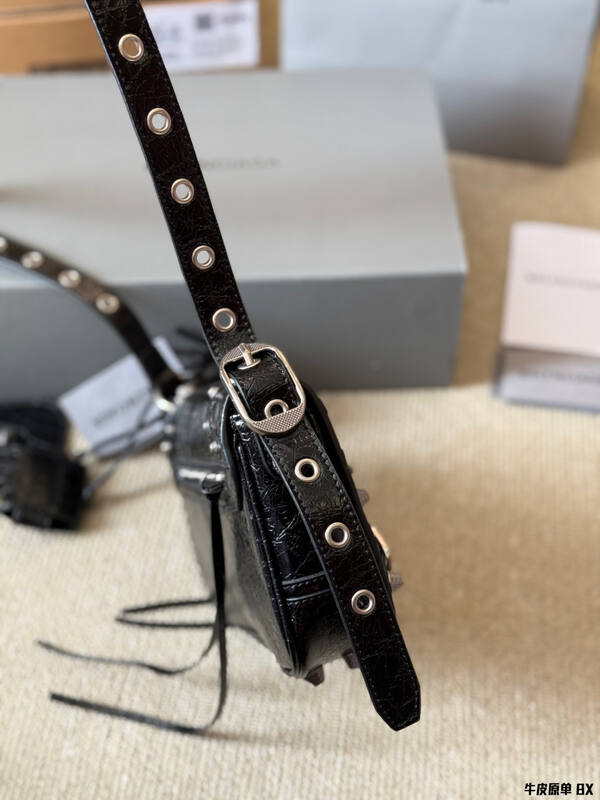 Balenciaga Le Cagole Black shoulder bag — Top Quality Replica