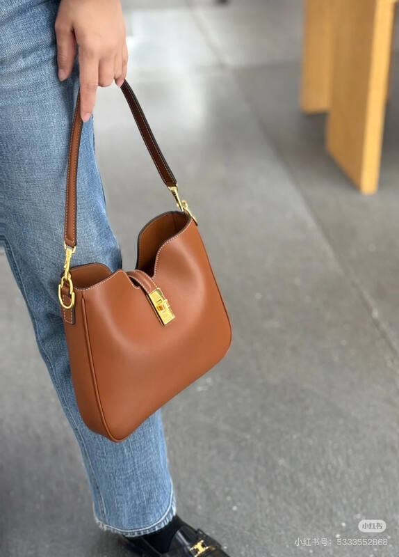 Celine shoulder bag — AAA Quality Replica