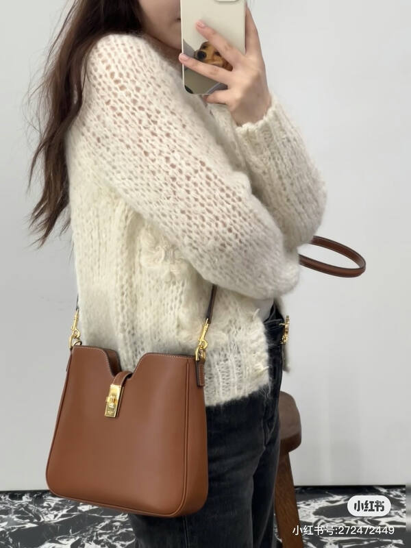 Celine shoulder bag — AAA Quality Replica