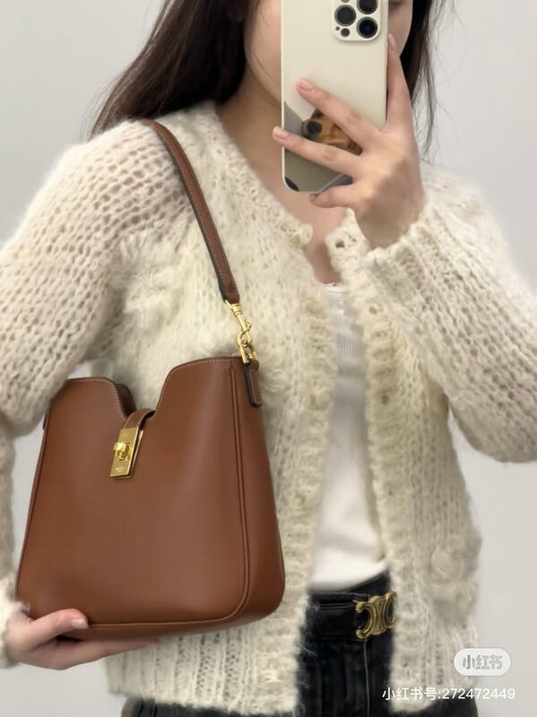 Celine shoulder bag — AAA Quality Replica