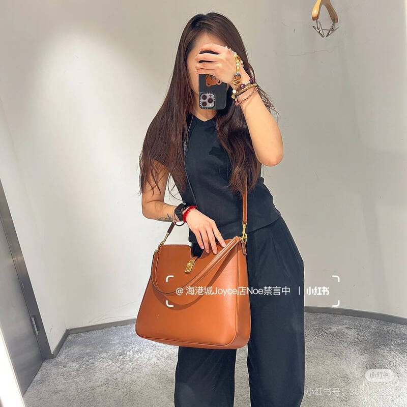 Celine shoulder bag — AAA Quality Replica