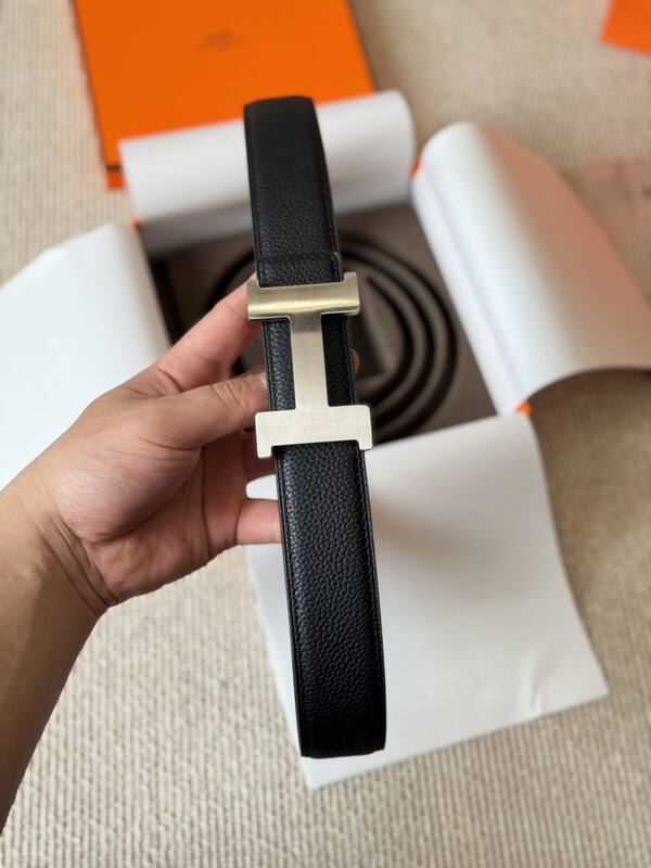 Hermes Black leather 38mm everyday — Top Quality Replica