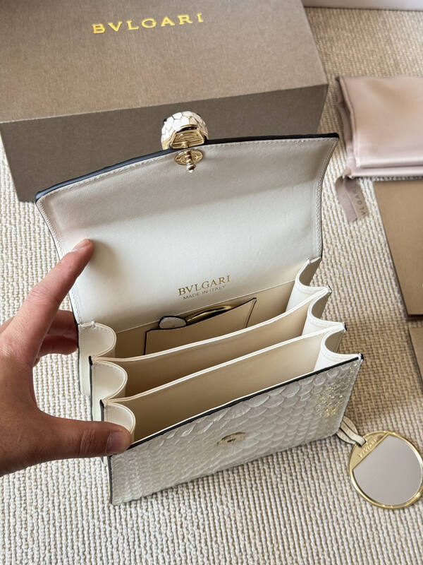 Bulgari shoulder bag — Top Quality Replica
