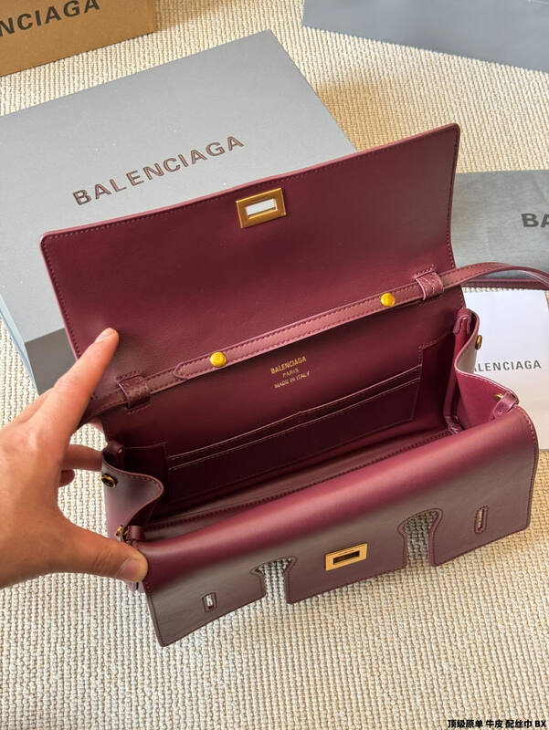 Balenciaga shoulder bag — Premium Replica