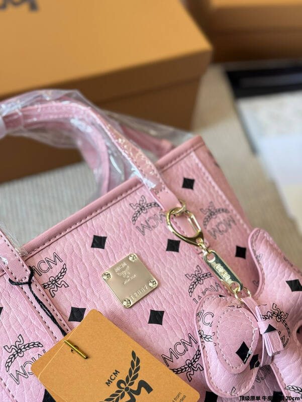 MCM Toni Visetos shoulder bag — 1:1 Replica
