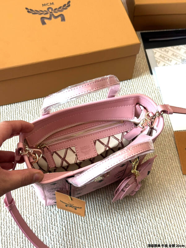 MCM Toni Visetos shoulder bag — 1:1 Replica
