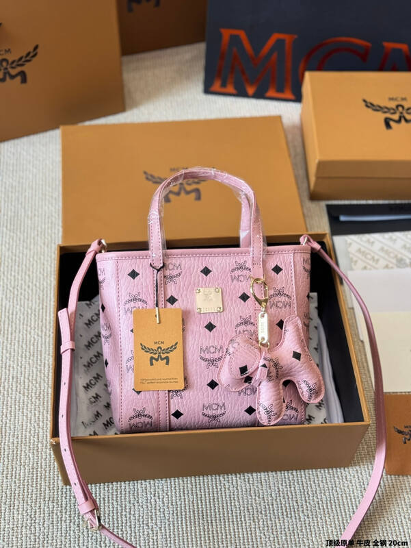MCM Toni Visetos shoulder bag — 1:1 Replica