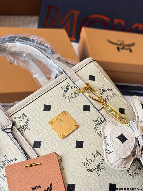 MCM Toni Visetos shoulder bag — Premium Replica
