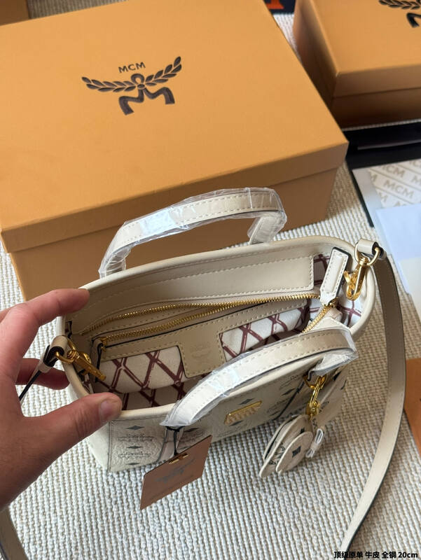 MCM Toni Visetos shoulder bag — Premium Replica