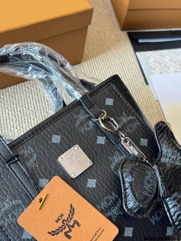 MCM Toni Black Visetos tote — Top Quality Replica