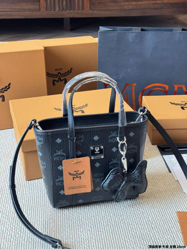 MCM Toni Black Visetos tote — Top Quality Replica