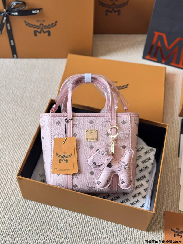 MCM Toni Visetos shoulder bag — 1:1 Replica