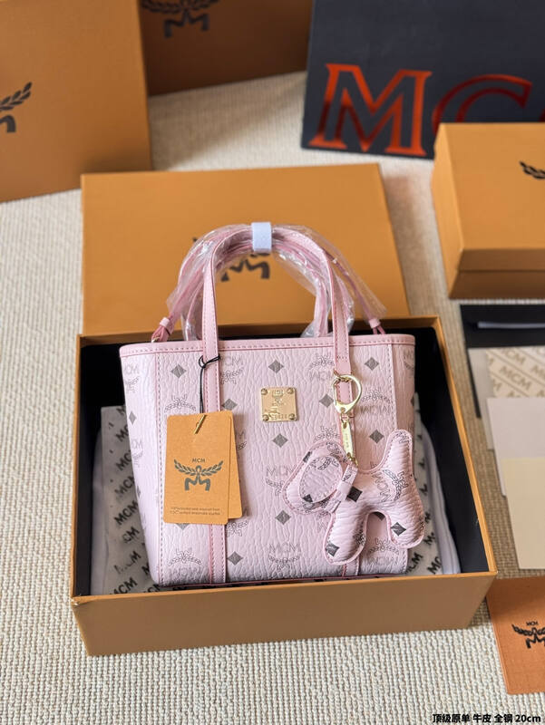 MCM Toni Visetos shoulder bag — 1:1 Replica