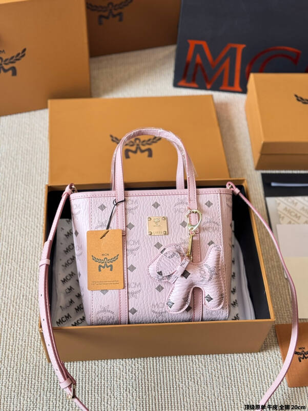 MCM Toni Visetos shoulder bag — 1:1 Replica