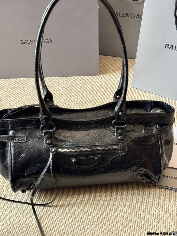 Balenciaga Le Cagole Black shoulder bag — Premium Replica