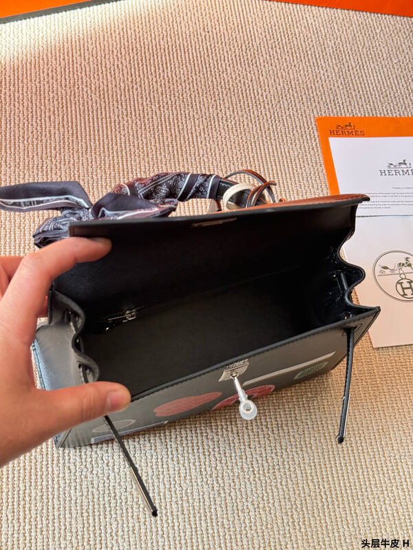 Hermes Kelly 25 Black shoulder — Premium Replica