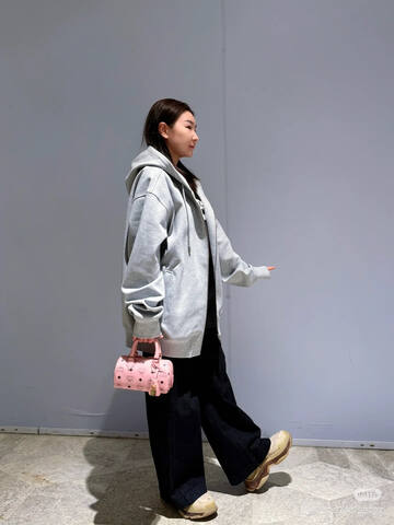 MCM Visetos 18x12cm shoulder bag 1 1 Replica