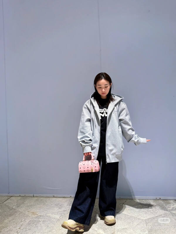 MCM Visetos shoulder bag — 1:1 Replica