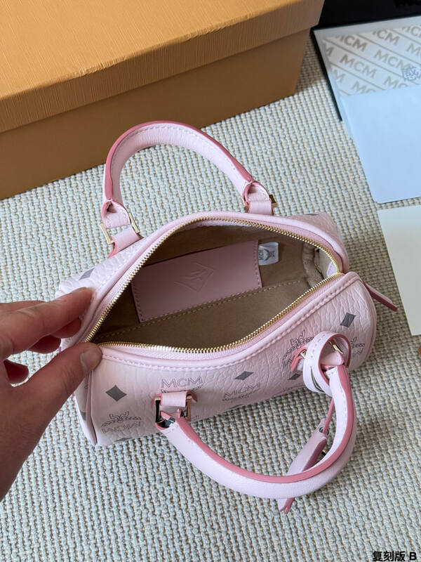 MCM Visetos shoulder bag — Premium Replica
