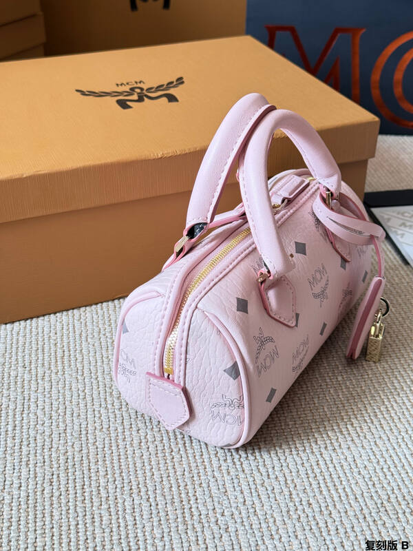 MCM Visetos shoulder bag — Premium Replica
