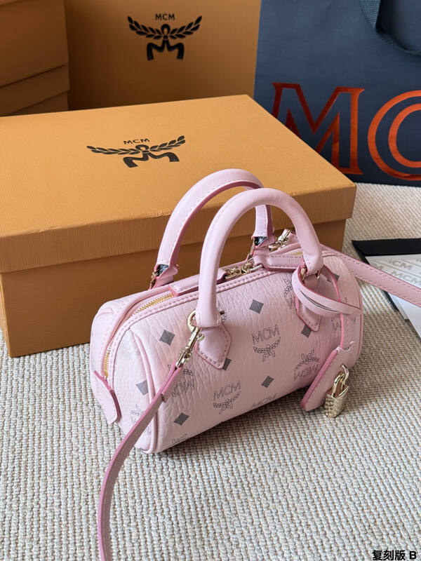 MCM Visetos shoulder bag — Premium Replica