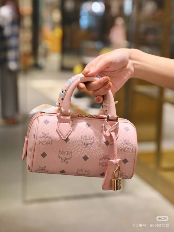 MCM Visetos shoulder bag — Premium Replica