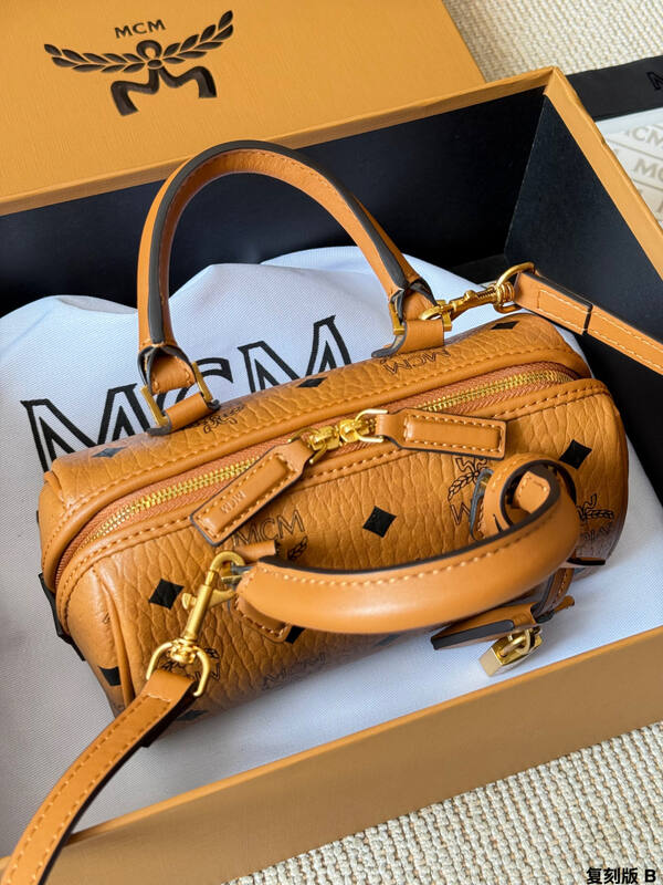MCM Visetos shoulder bag — Premium Replica