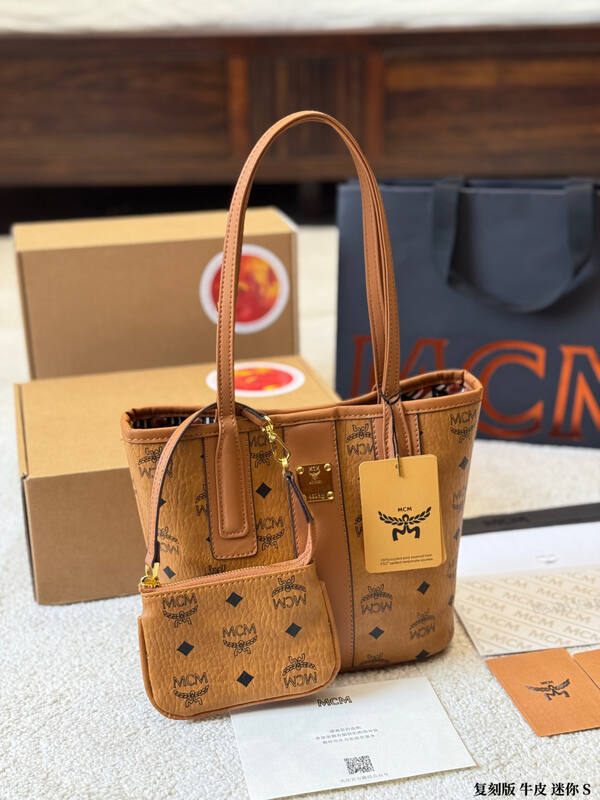 MCM Toni Visetos shoulder bag — Top Quality Replica