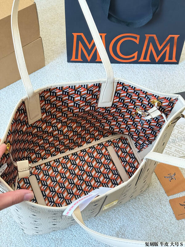 MCM Visetos 40x30x16cm shoulder bag — 1:1 Replica