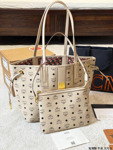 MCM Visetos 40x30x16cm shoulder bag 1 1 Replica