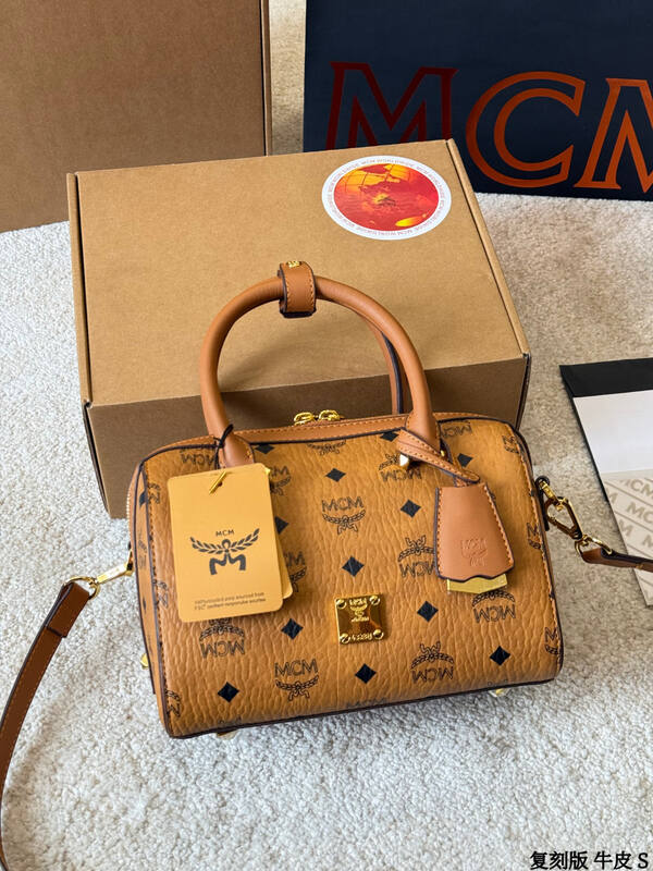 MCM Visetos 25x18x10cm shoulder bag — 1:1 Replica