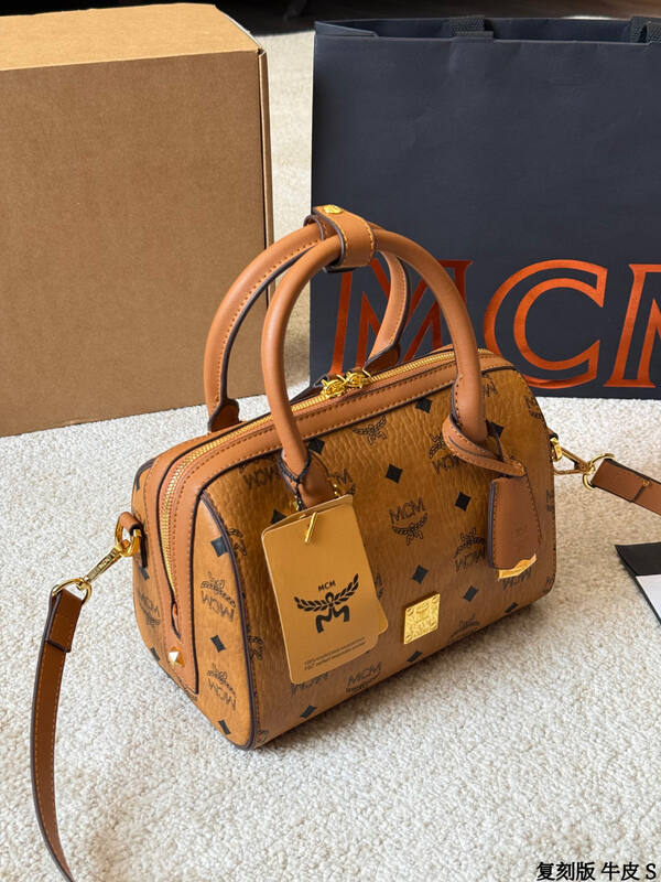 MCM Visetos 25x18x10cm shoulder bag — 1:1 Replica