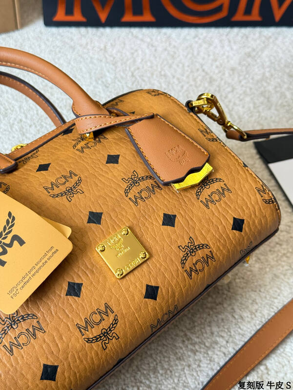 MCM Visetos 25x18x10cm shoulder bag — 1:1 Replica