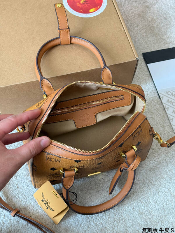 MCM Visetos 25x18x10cm shoulder bag — 1:1 Replica