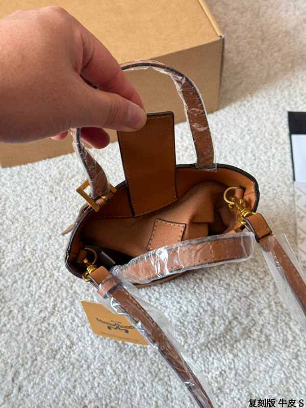 MCM Visetos shoulder bag — Premium Replica