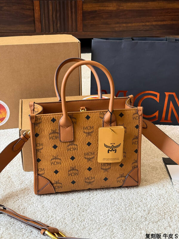 MCM Visetos 24x19x11cm shoulder bag — AAA Quality Replica