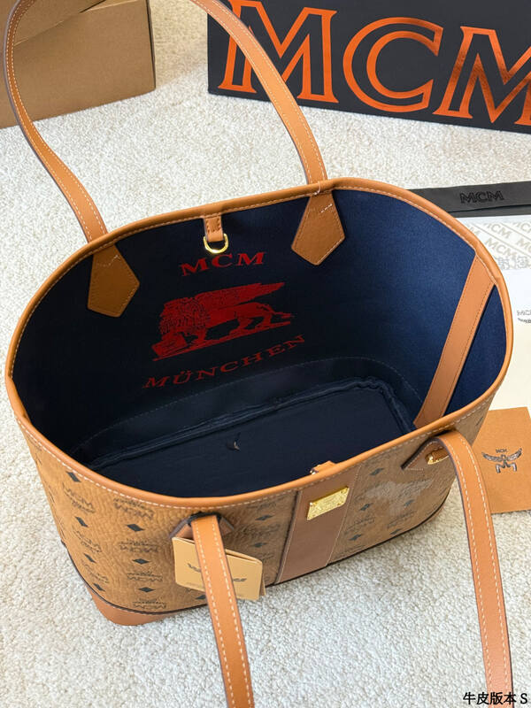 MCM Toni Visetos shoulder bag — Top Quality Replica