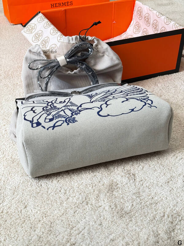 Hermes Herbag Ecru canvas with blue print and black leather everyday — AAA Quality Replica