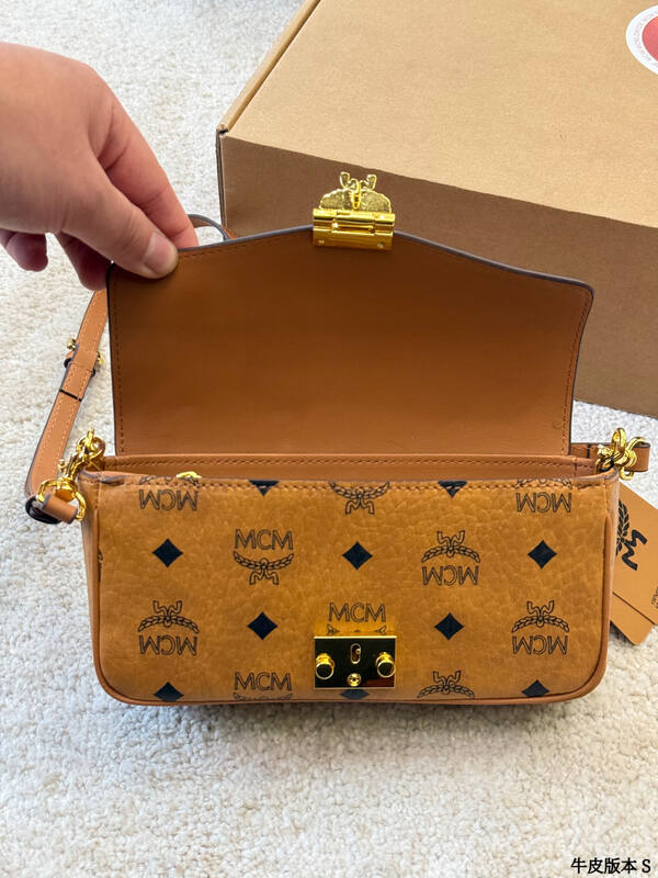 MCM Visetos 25x18x10cm shoulder bag — Premium Replica